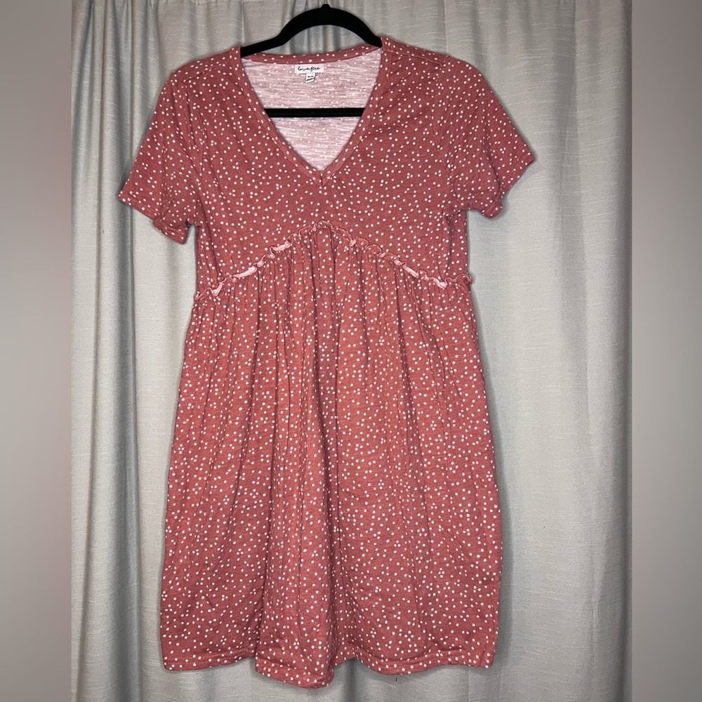 Love Fire Mauve Polka Dot T Shirt Dress, Size M, Belk